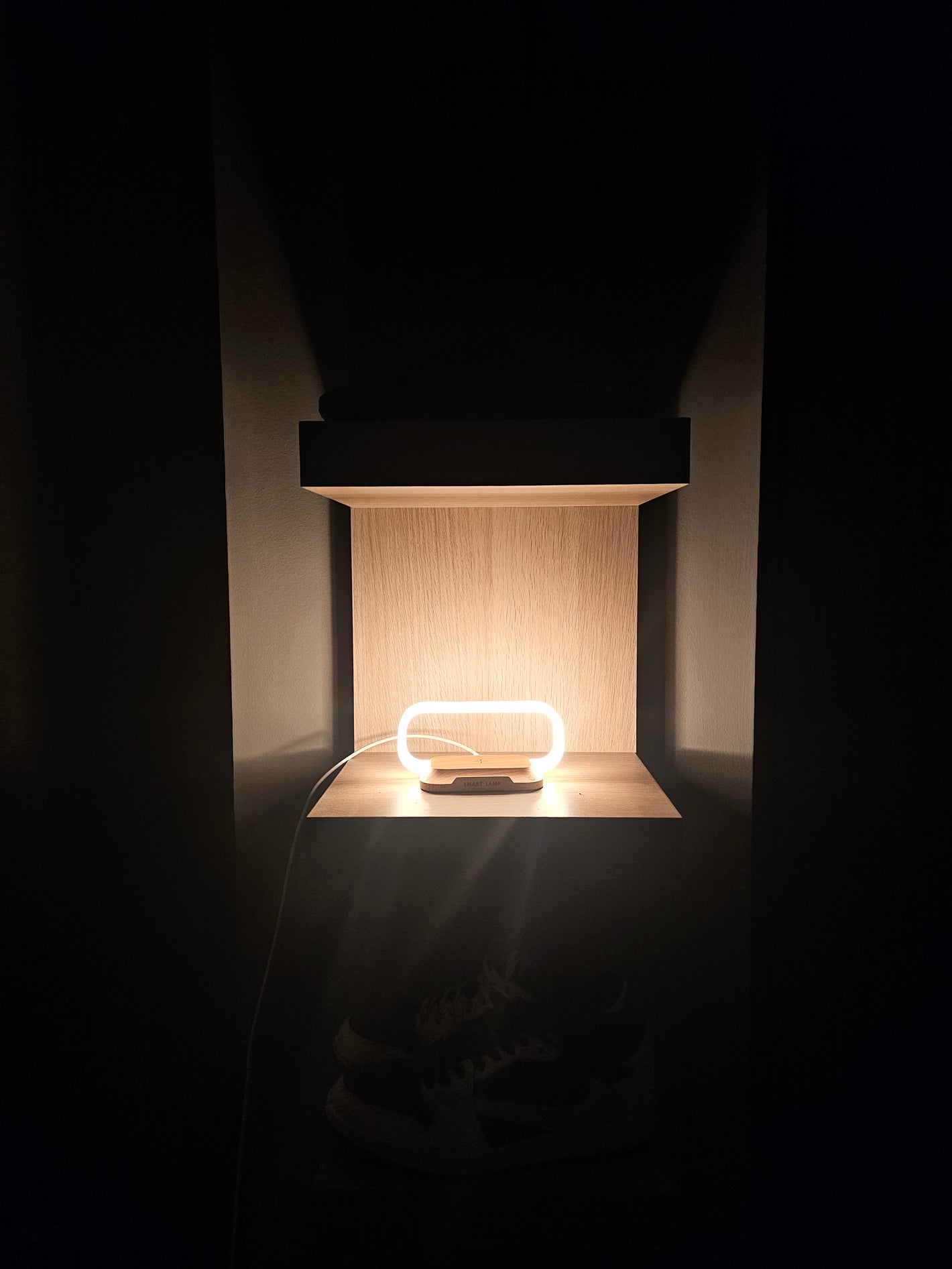 smart lamp product photo 2